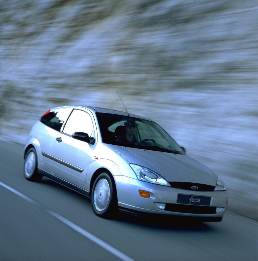  Ford Focus 1999 года  (фото 108 из 130)